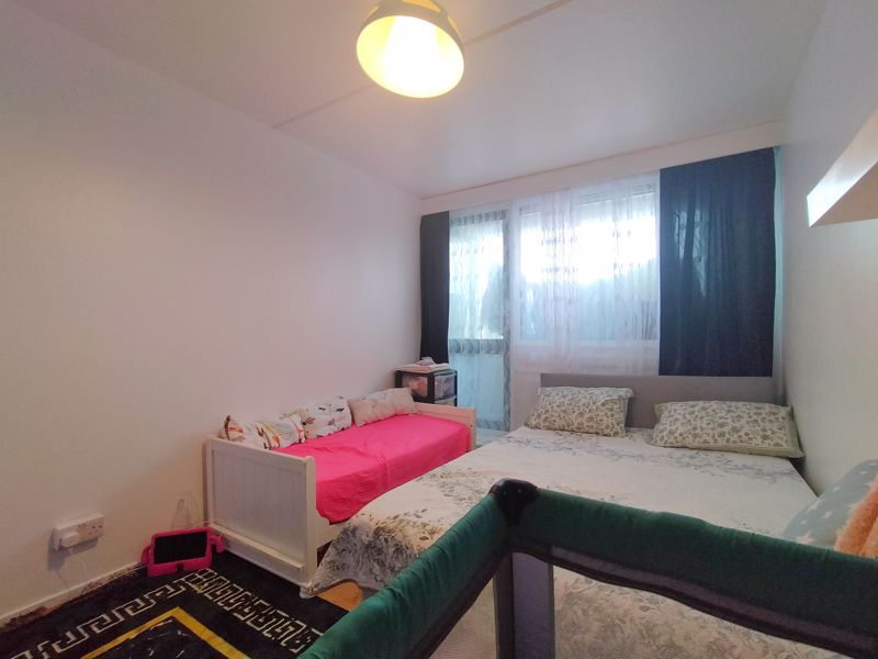 Photo 5- click for photo gallery